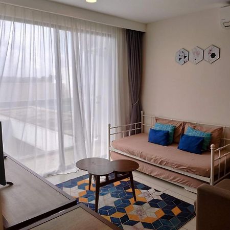 Kampung Sungai Karang Casa Raudhah @ Timurbay Seafront Residence מראה חיצוני תמונה